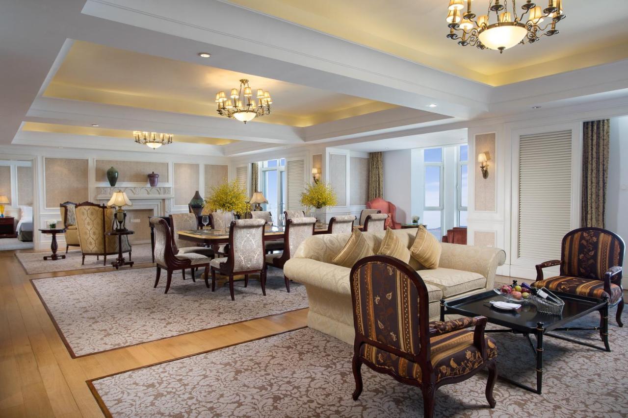 Crowne Plaza Ocean Spring Resort By Ihg Jimo Экстерьер фото
